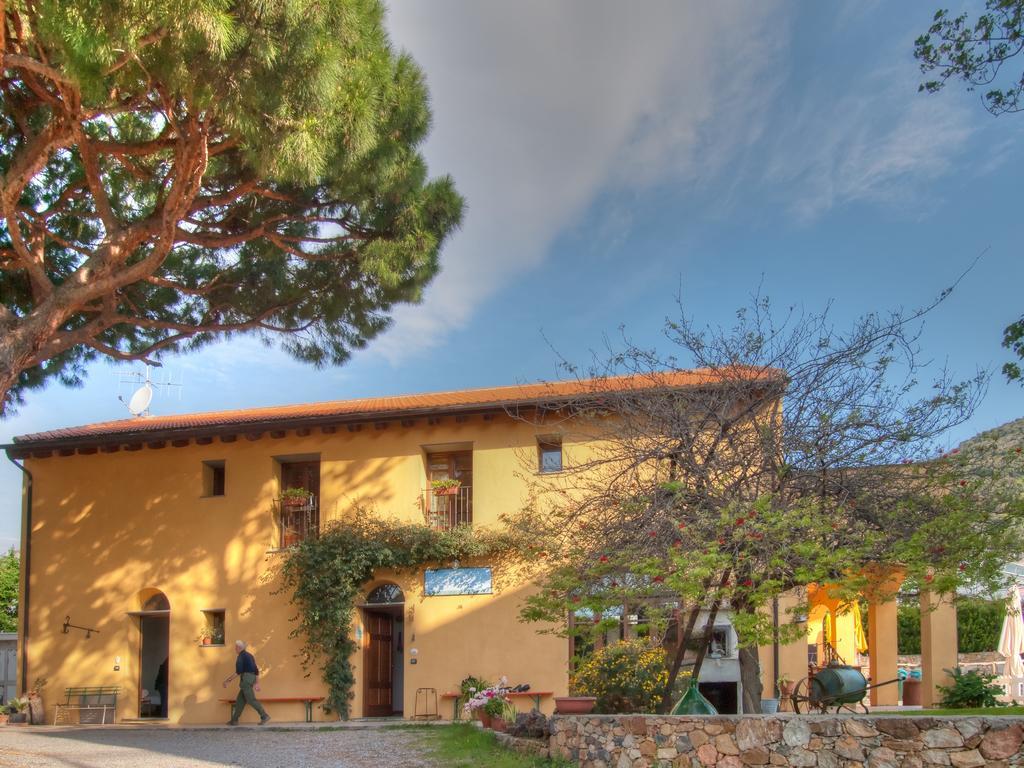 Agriturismo Ca' Di Trincia Pietra Ligure Exterior foto